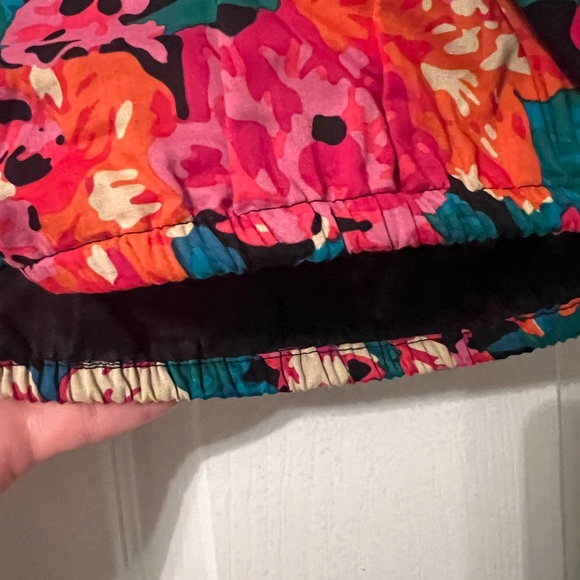 Floral crop top - Picture 2 of 3